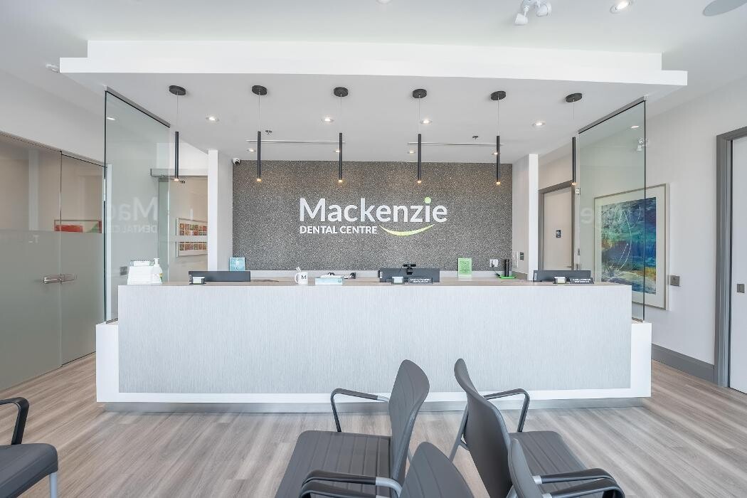 Images Mackenzie Dental Centre - Dr. Lloyd Pedvis