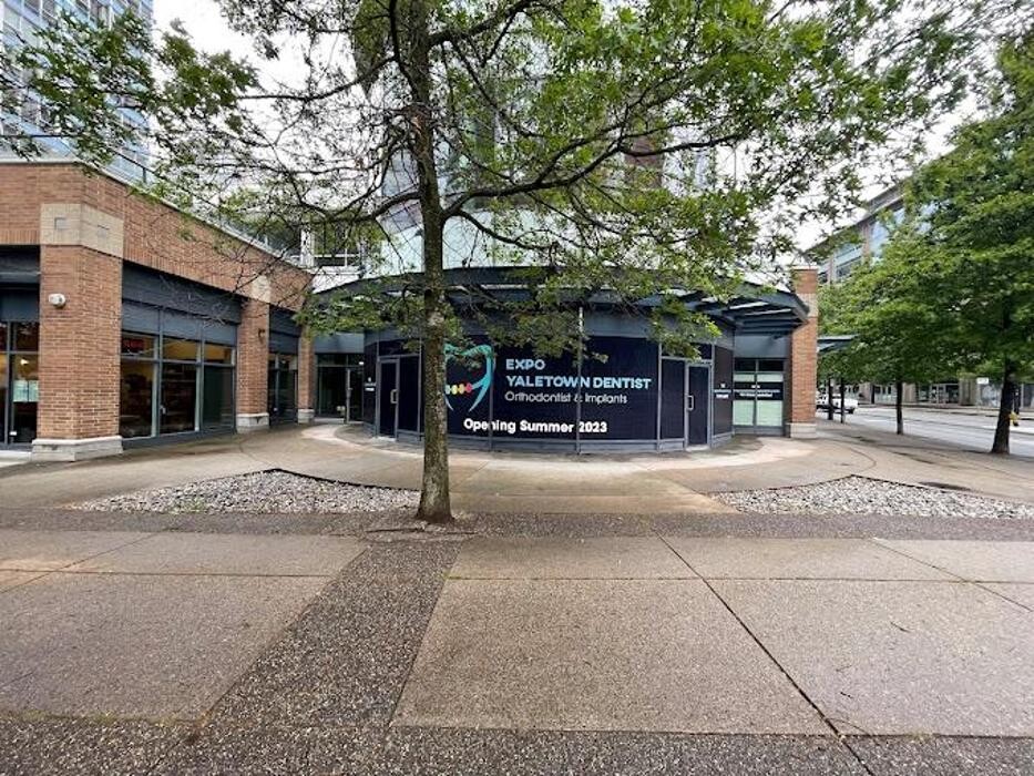 Images Expo Yaletown Dentist, Orthodontist & Implants