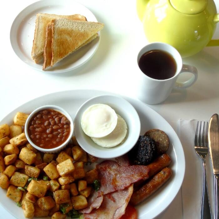 Images Toast Breakfast & Lunch