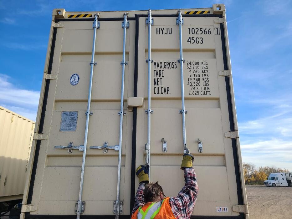 Images Supreme Shipping Container Ltd