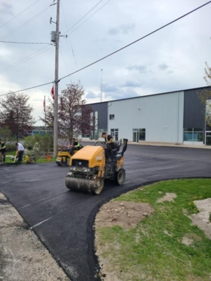 Images Pave It Paving Inc