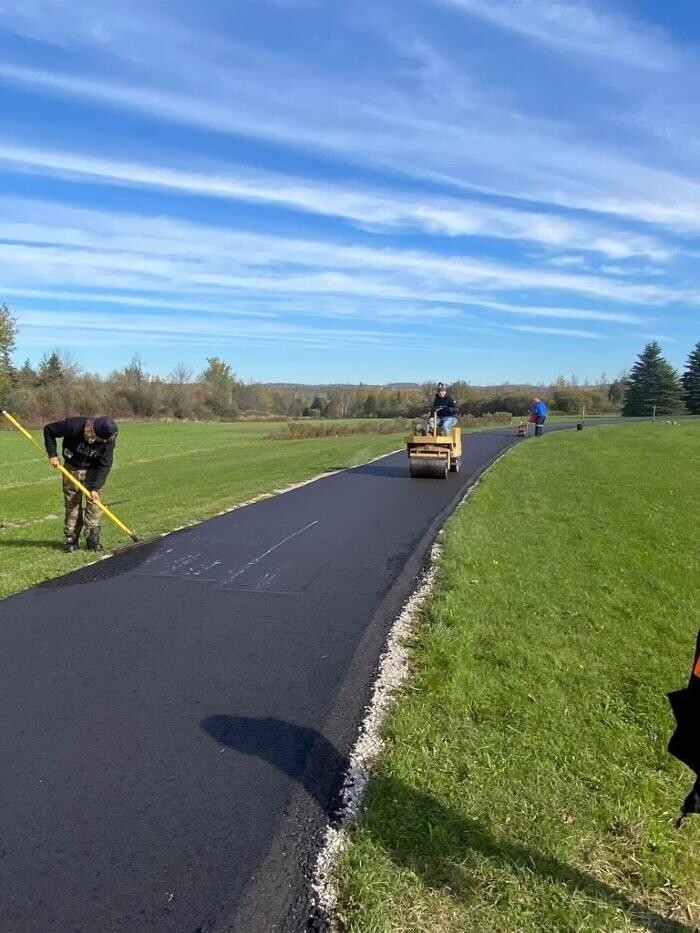 Images Pave It Paving Inc