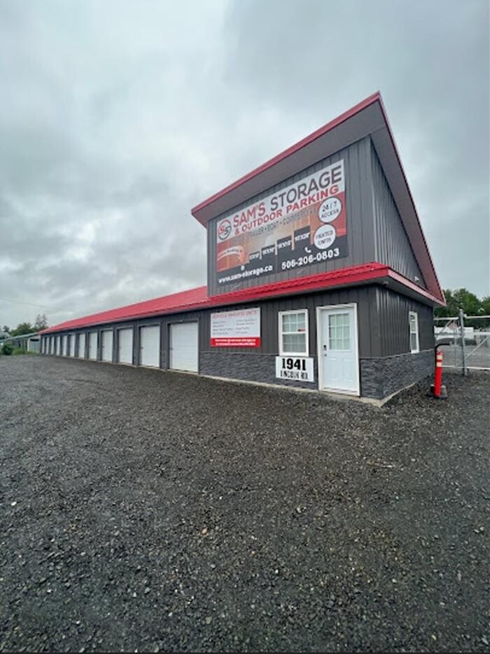 Images Sam's Storage & Outdoor Parking (Online Rental 24/7)