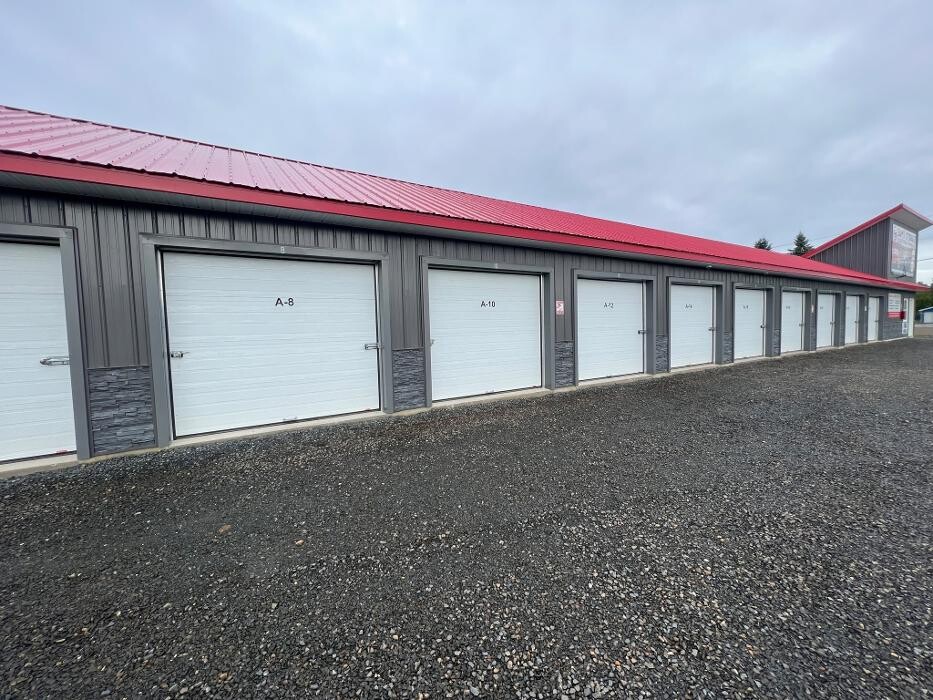 Images Sam's Storage & Outdoor Parking (Online Rental 24/7)