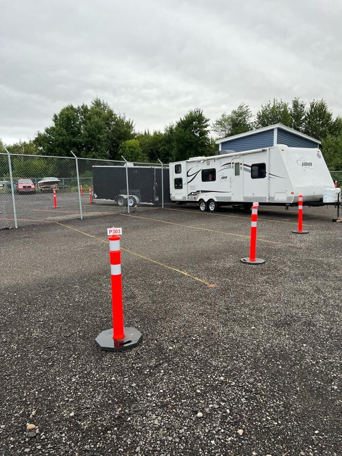 Images Sam's Storage & Outdoor Parking (Online Rental 24/7)