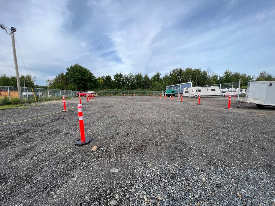 Images Sam's Storage & Outdoor Parking (Online Rental 24/7)