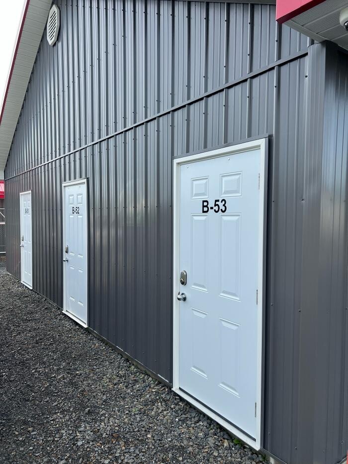 Images Sam's Storage & Outdoor Parking (Online Rental 24/7)