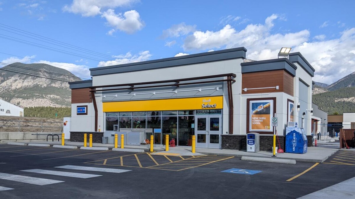 Images Shell Recharge Charging Station