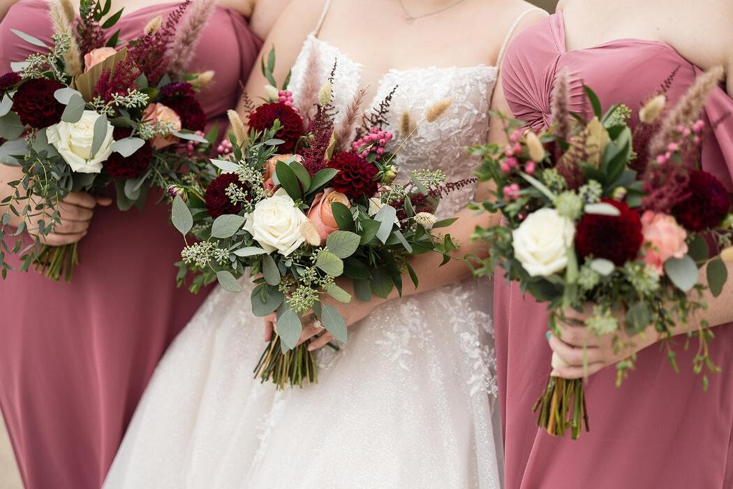 Images Wild Lotus Floral Design
