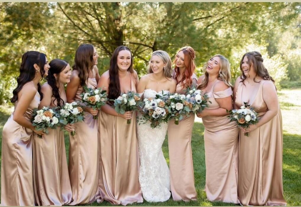 Images Wild Lotus Floral Design