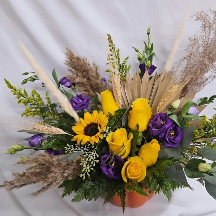 Images Wild Lotus Floral Design