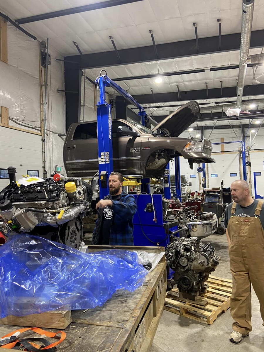 Images Babe’s Automotive