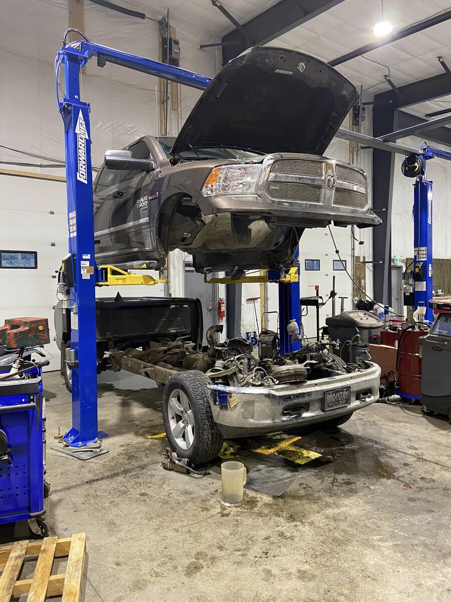 Images Babe’s Automotive