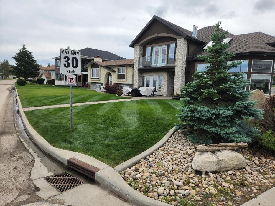 Images Srt Turf Services Ltd.