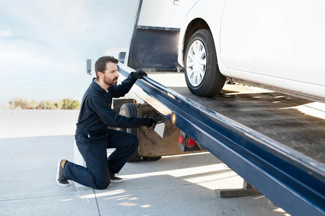 Images P Bailey Towing Inc