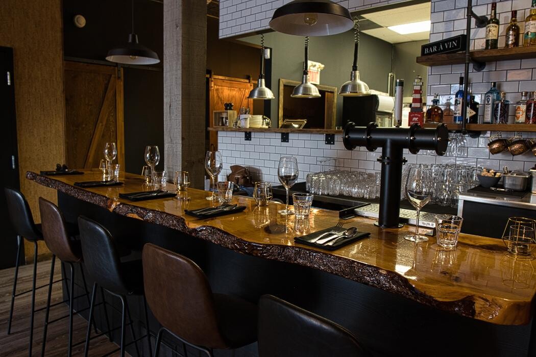 Images Lana's Bistro Et Bar A Vin
