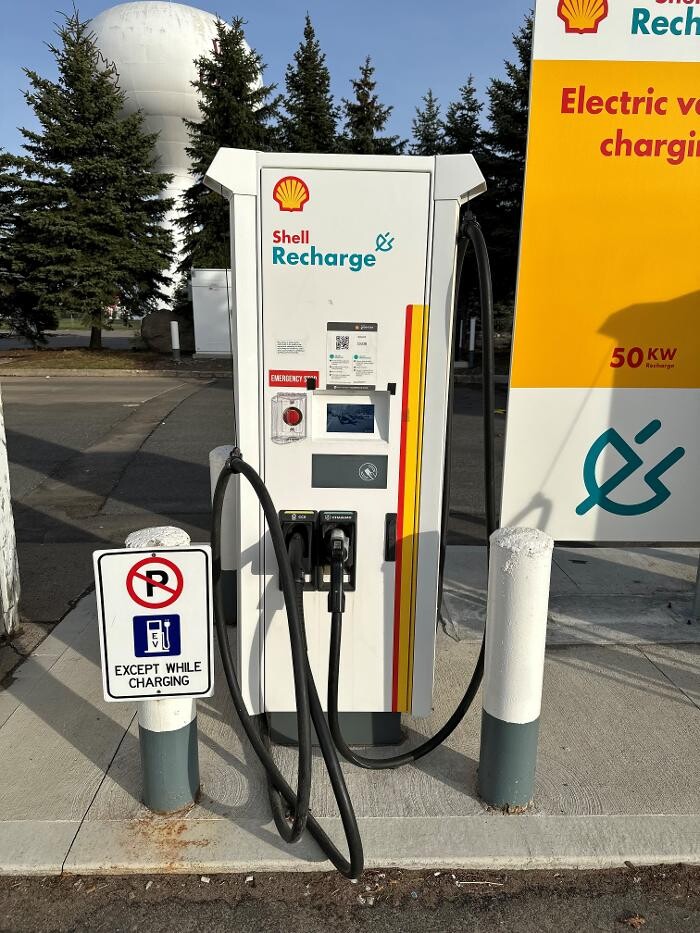 Images Shell Recharge Charging Station