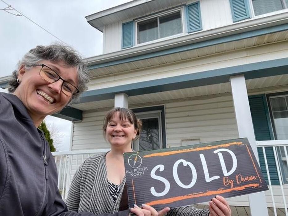 Images Denise George | Real Estate Sales Representative