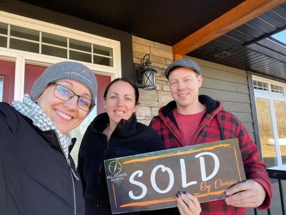 Images Denise George | Real Estate Sales Representative