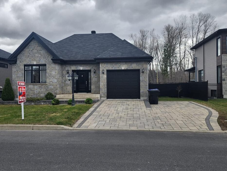 Images Royal LePage Tradition