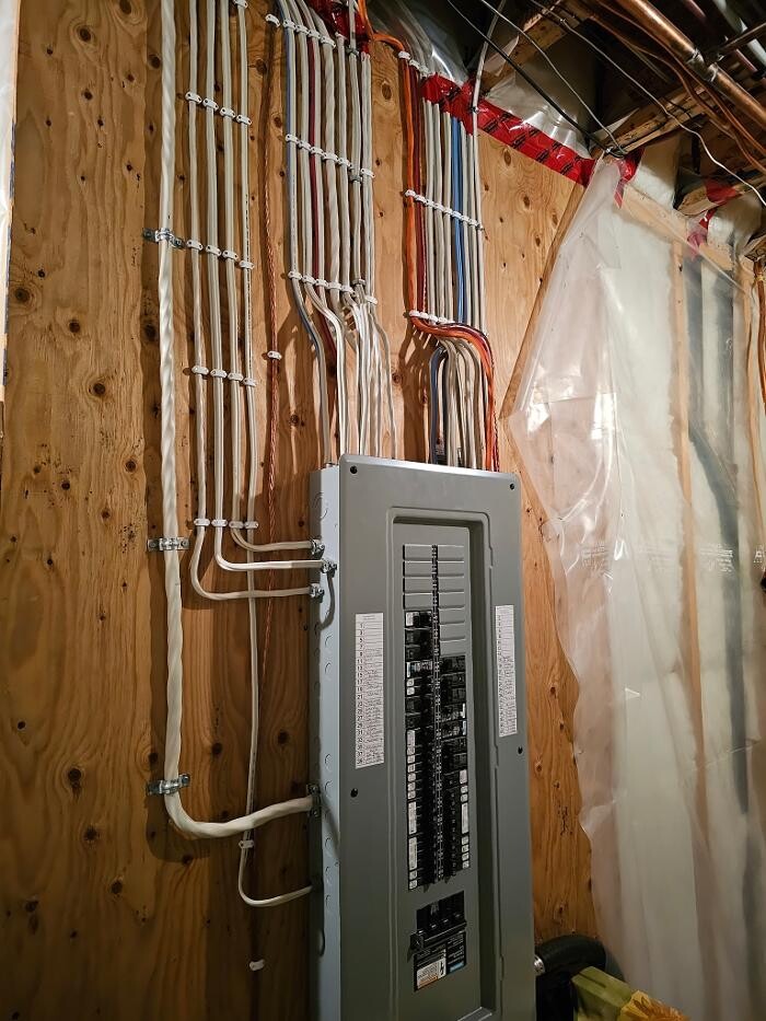 Images Region 8 Electric Ltd