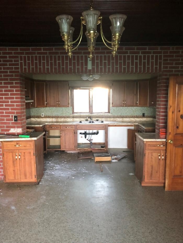 Images DR Van Nes General Carpentry