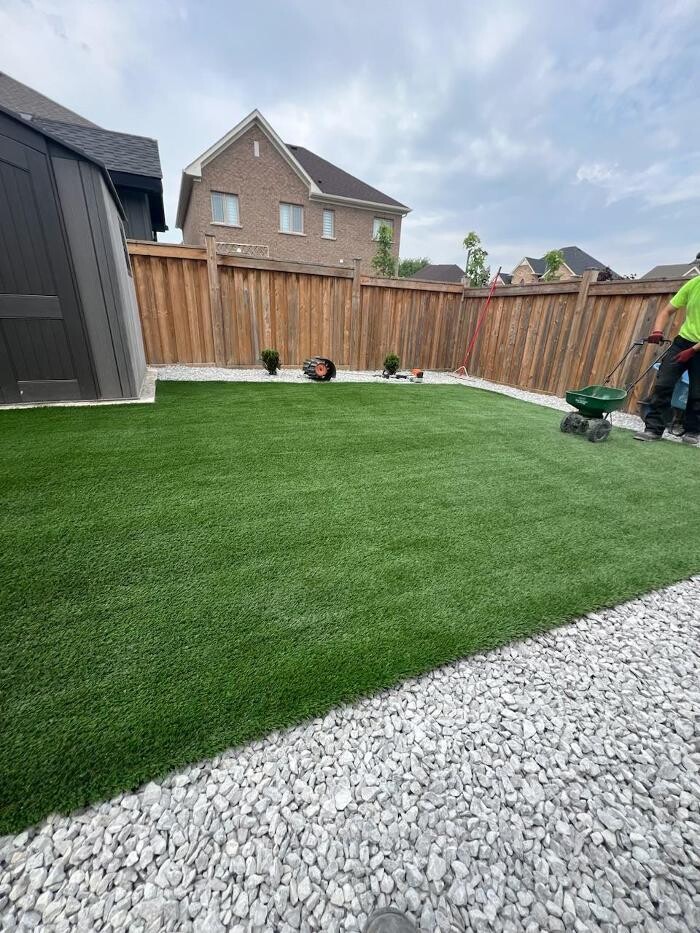 Images Simcoe Lawns Ltd