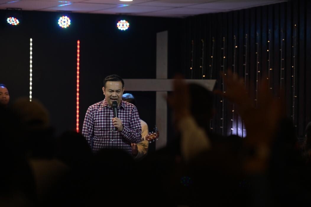 Images Jesus Reigns Forever Church New Brunswick