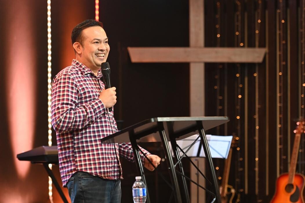 Images Jesus Reigns Forever Church New Brunswick