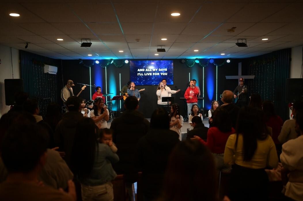 Images Jesus Reigns Forever Church New Brunswick