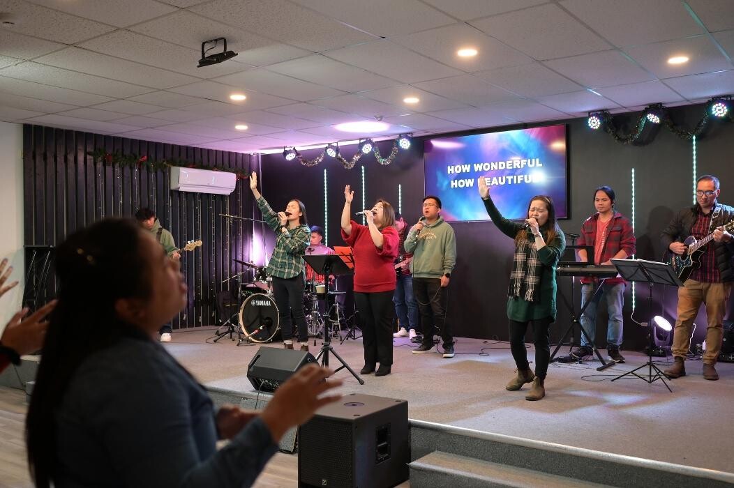 Images Jesus Reigns Forever Church New Brunswick