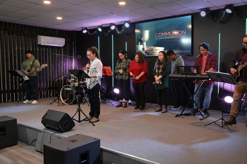 Images Jesus Reigns Forever Church New Brunswick