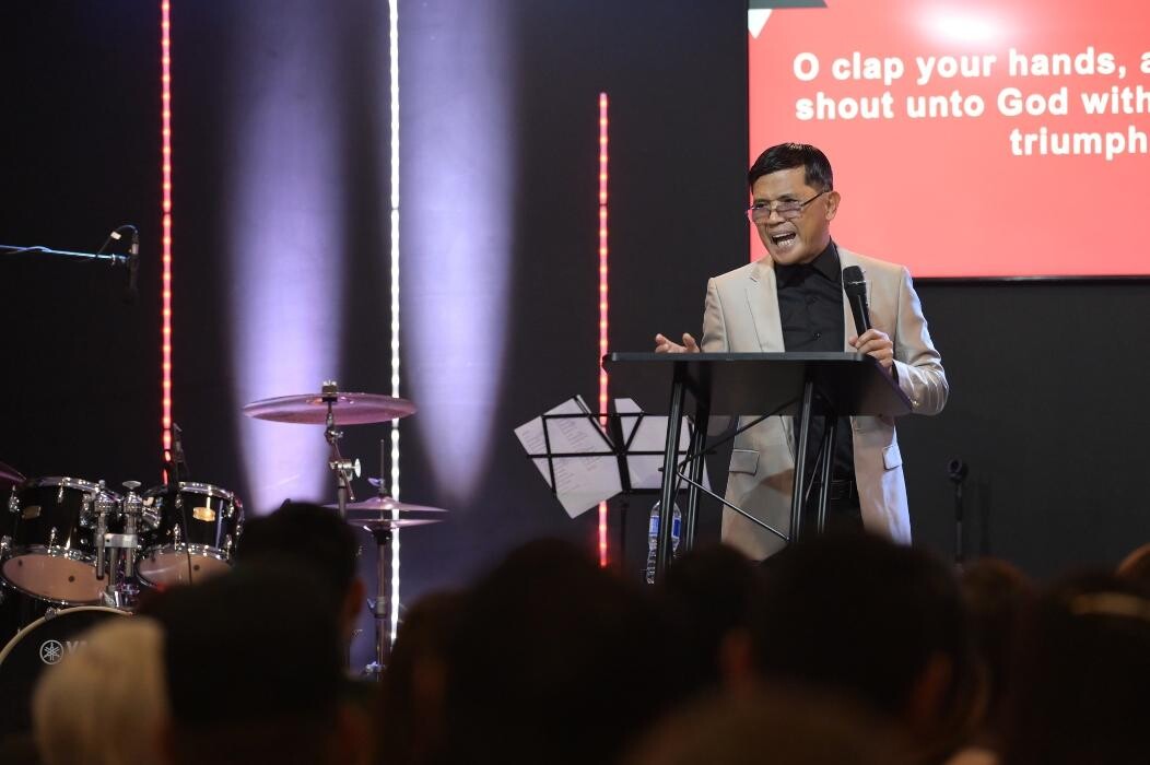 Images Jesus Reigns Forever Church New Brunswick