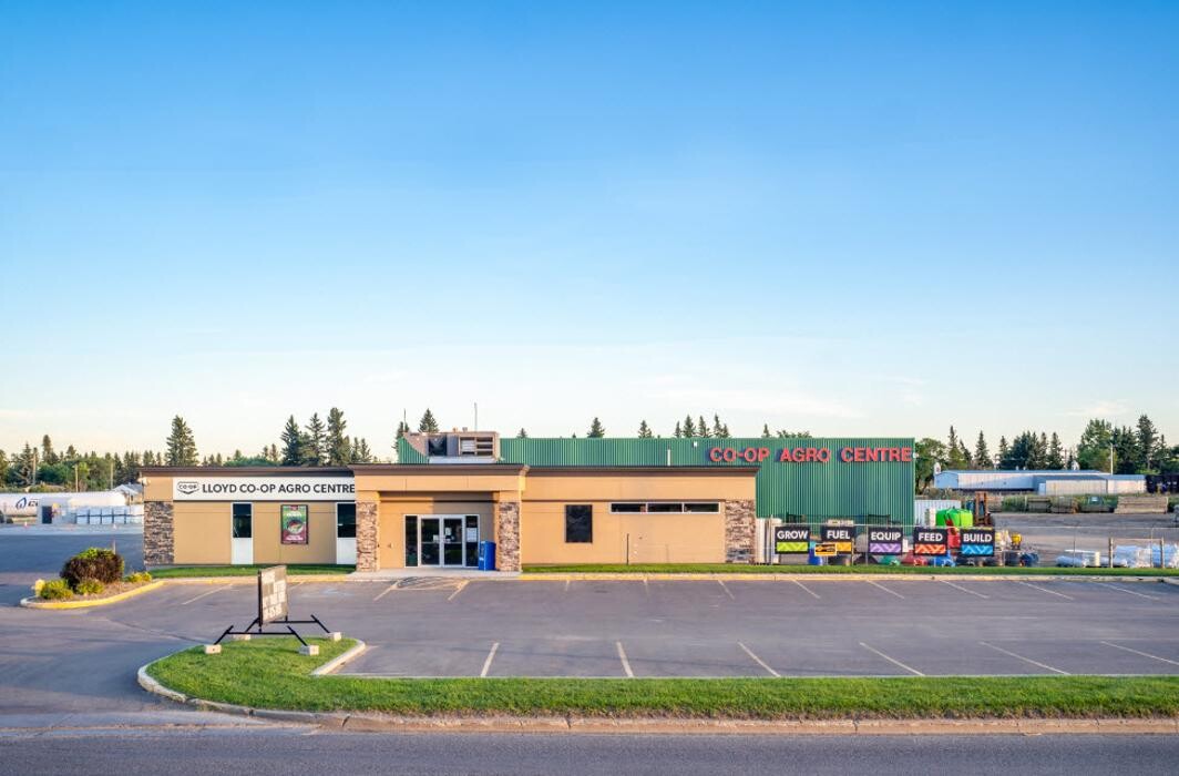 Images Lloydminster Co-op Agro Centres