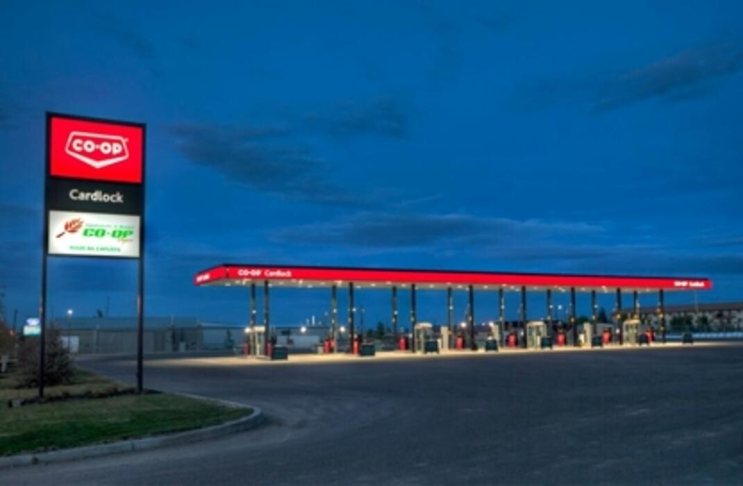 Images Lloydminster Co-op Agro Centres