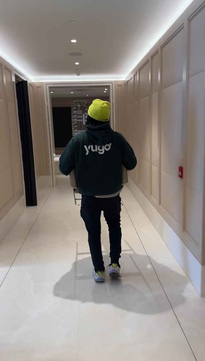 Images HelloYugo