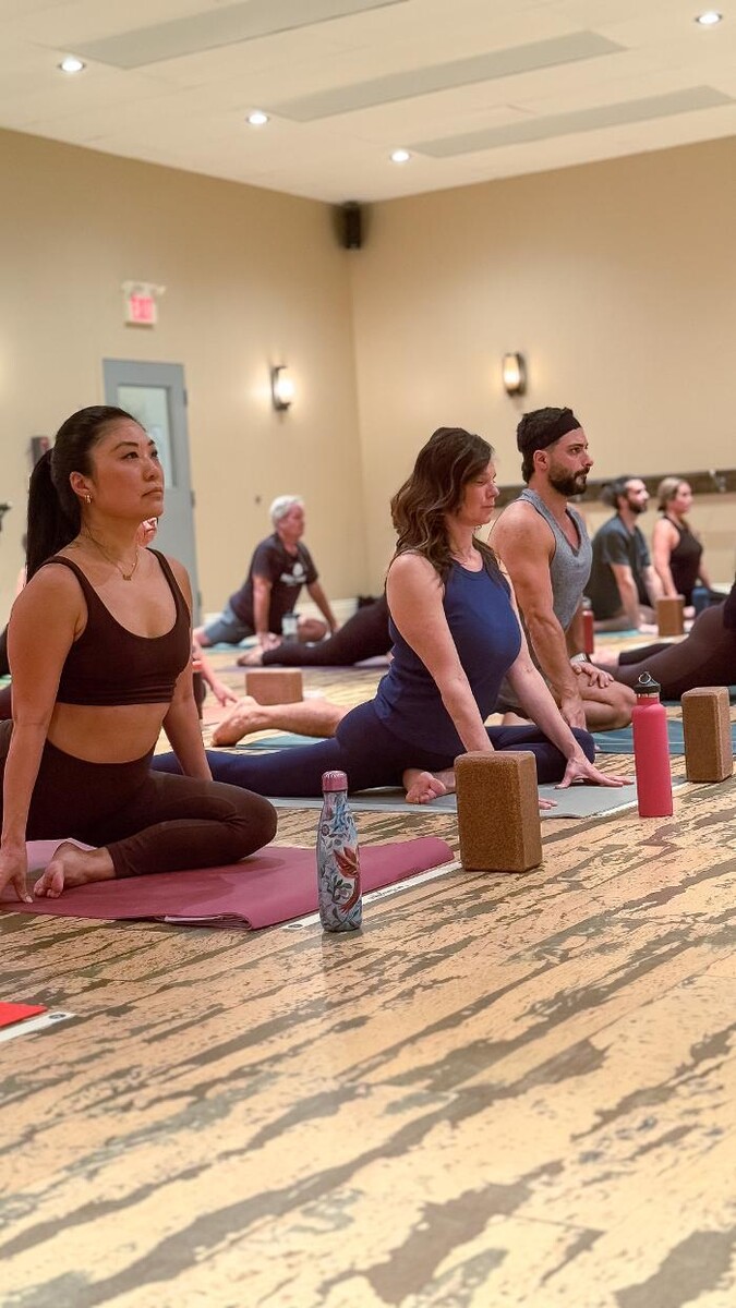 Images Modo Yoga Barrie