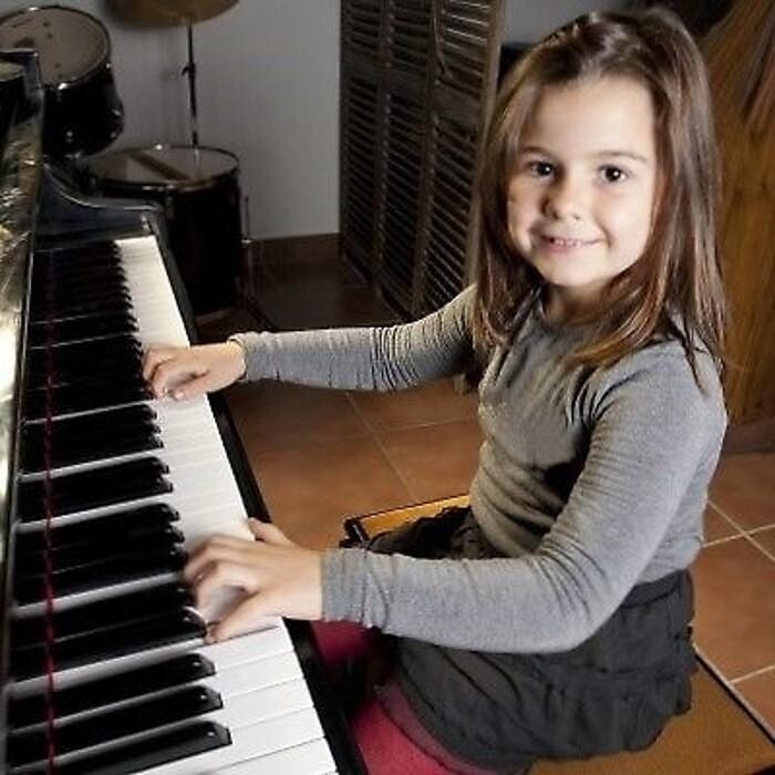 Images Rosemarie Peart Music Studio