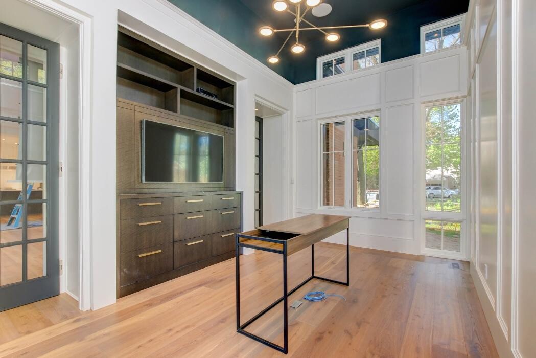 Images Precision Painting Inc.