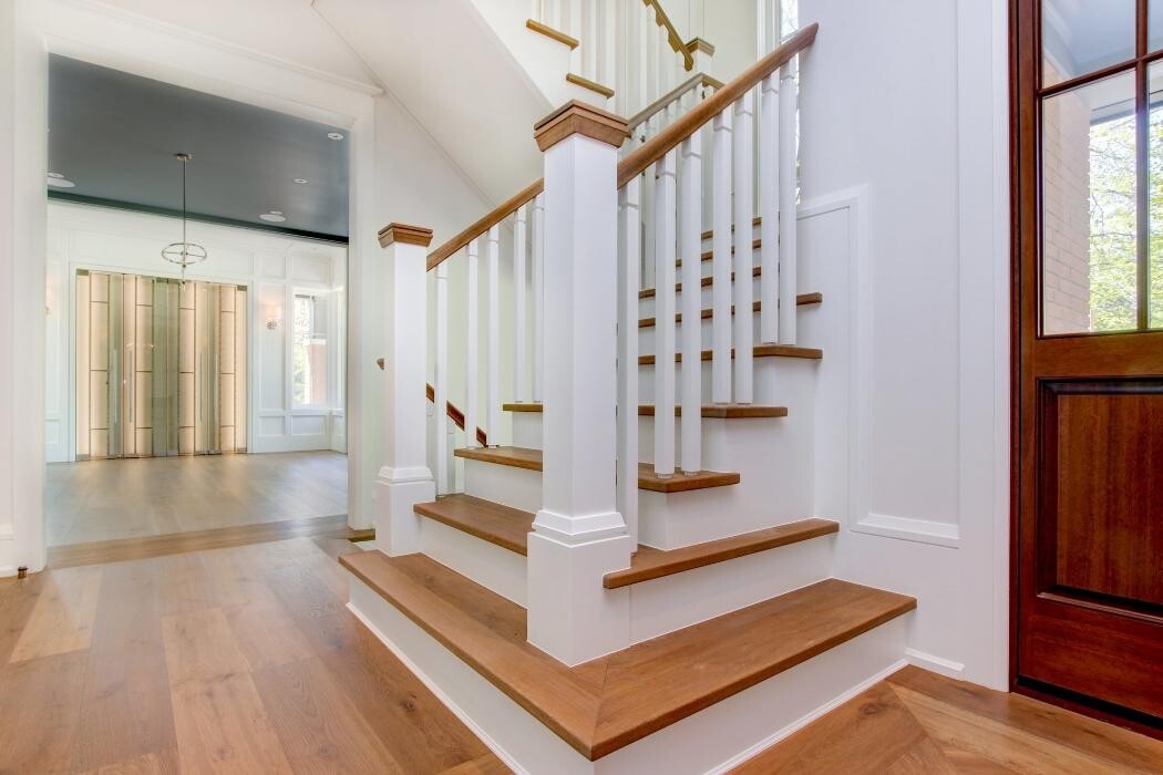 Images Precision Painting Inc.