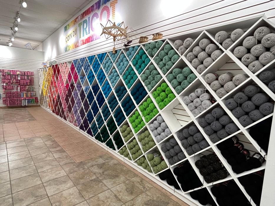 Images Fabricville - Magasin De Tissus