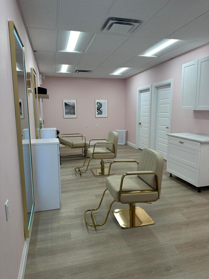 Images MM Beauty Bar Inc.