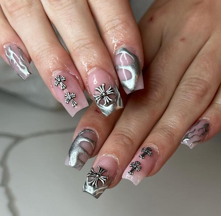 Images MM Beauty Bar Inc.