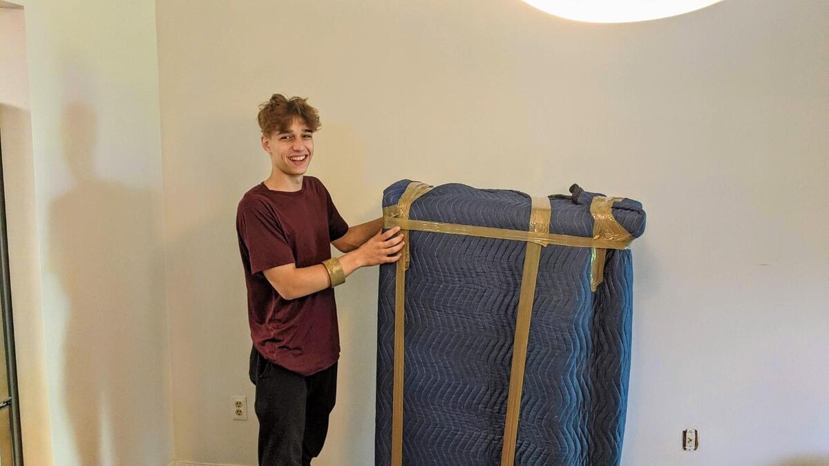 Images Simple Moves & Storage Movers White Rock