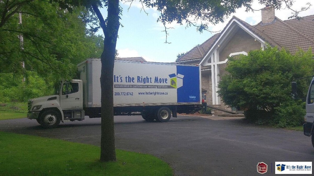 Images Simple Moves & Storage Movers Burlington & Oakville