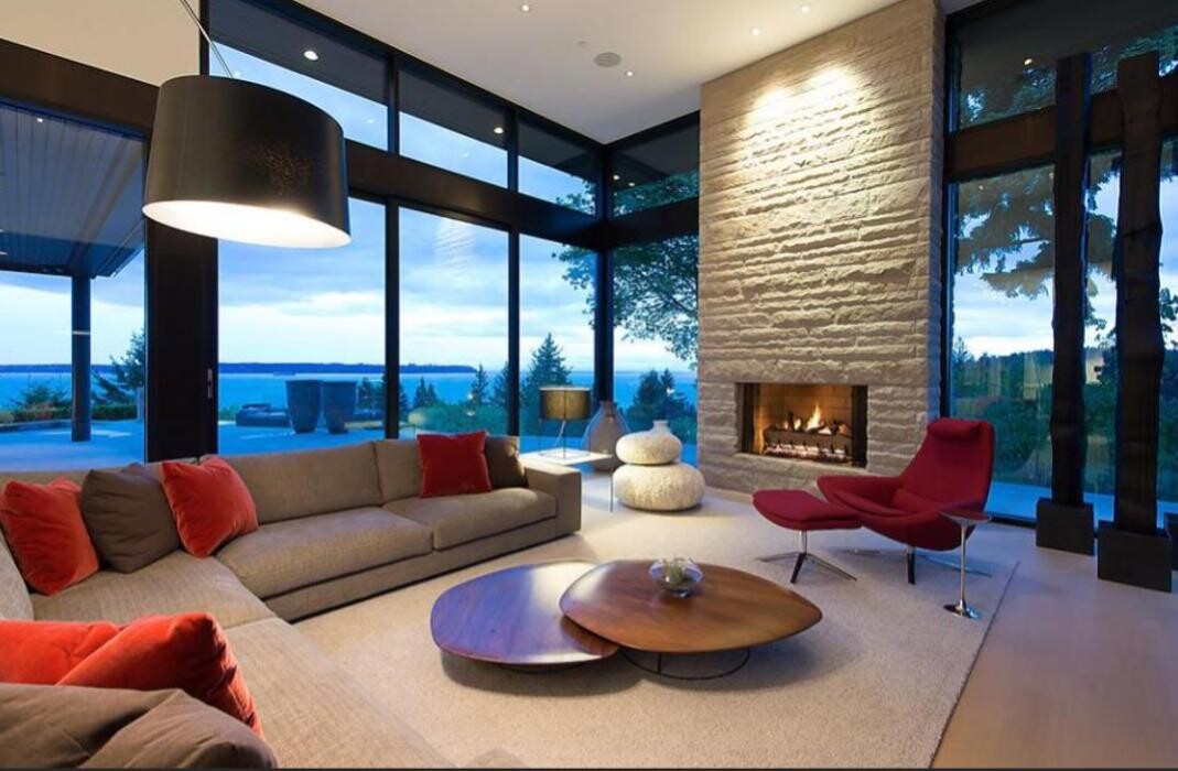Images Karim Bhatia: Royal Lepage-Sussex Rlty West Vancouver B,C. V7V1K9