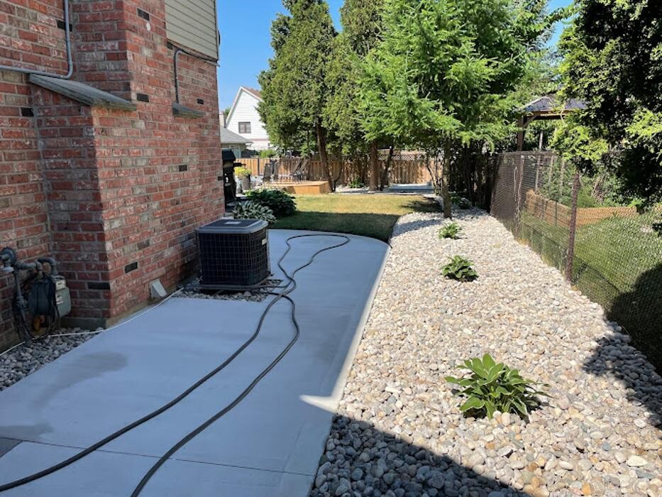 Images Wildroses Landscaping Corp