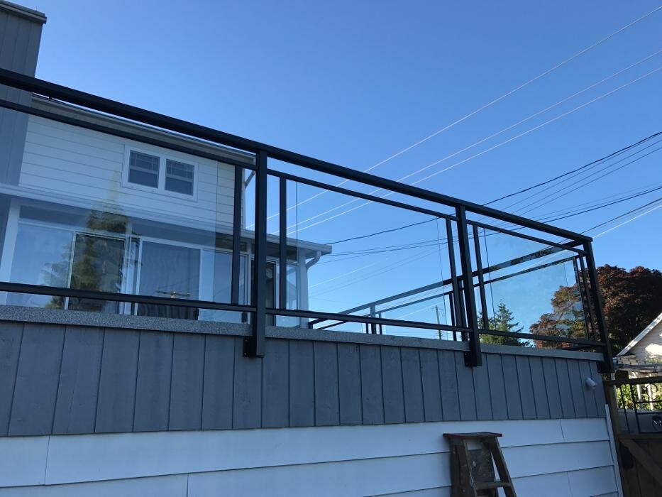Images Tops Aluminum Railings Ltd