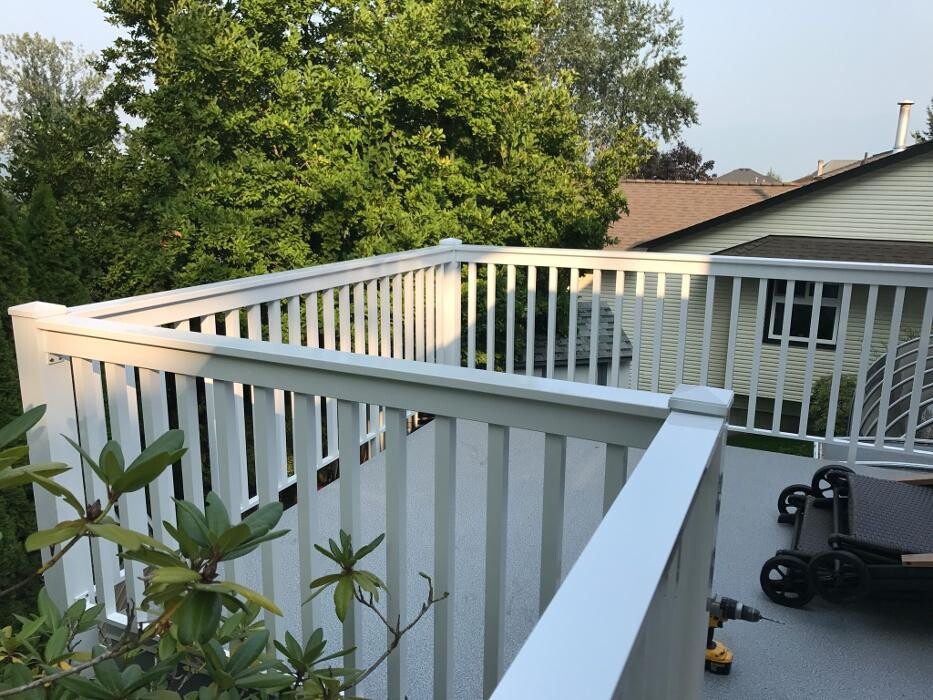 Images Tops Aluminum Railings Ltd