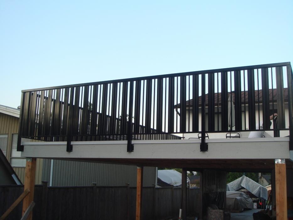 Images Tops Aluminum Railings Ltd